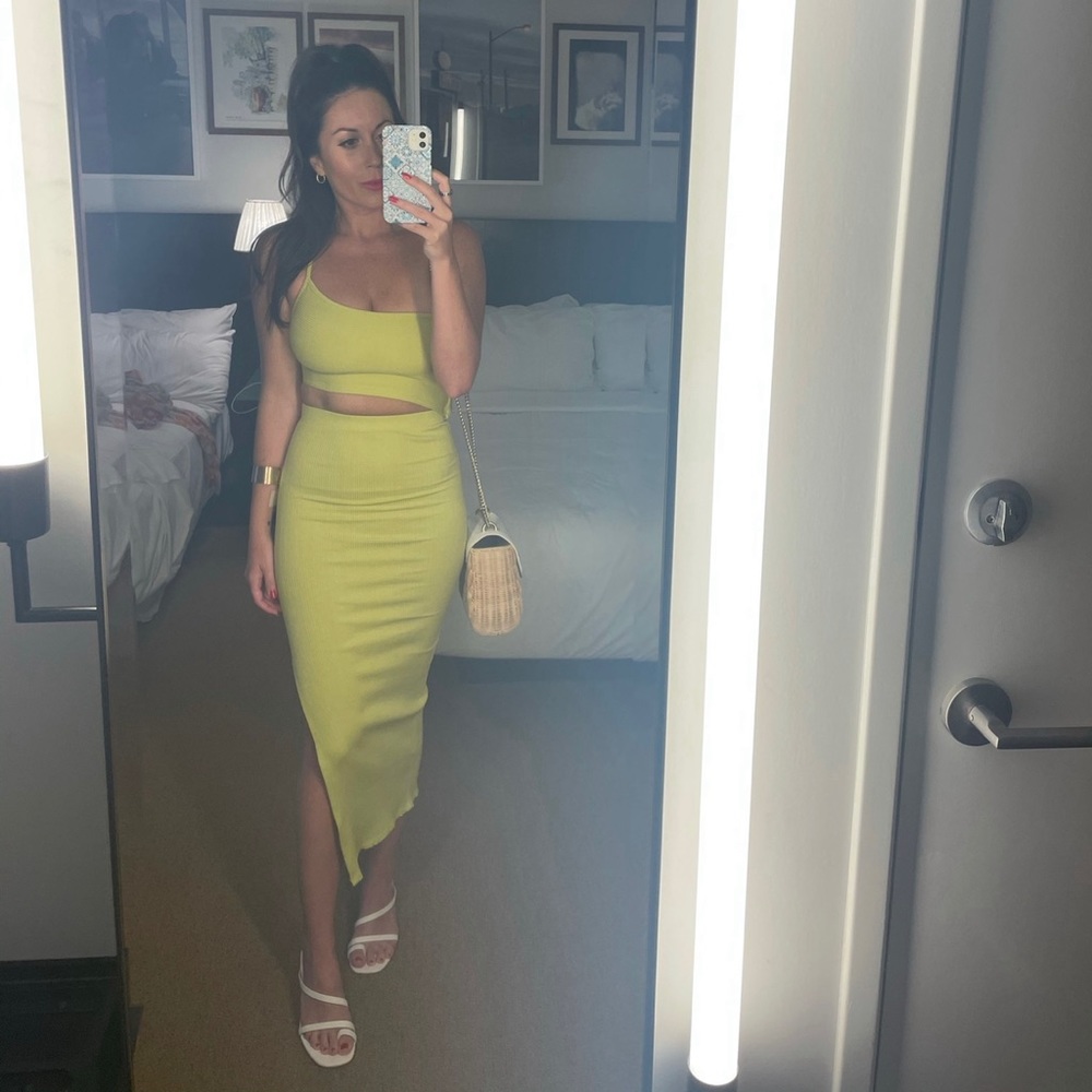 One-Shoulder Bodycon Dress